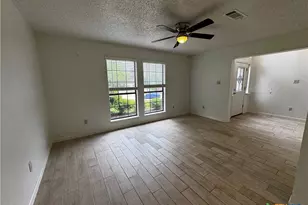 403 Red Oak Cir, Copperas Cove, TX 76522 - Photo 8