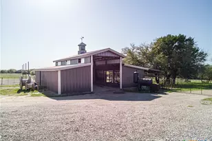 690-A County Road 4707, Kempner, TX 76539 - Photo 28