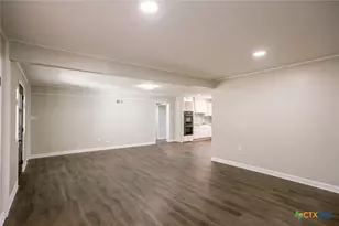 2807 Bluebonnet St, Victoria, TX 77901 - Photo 6