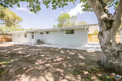 2807 Bluebonnet Street, Victoria, TX 77901 - Photo 34