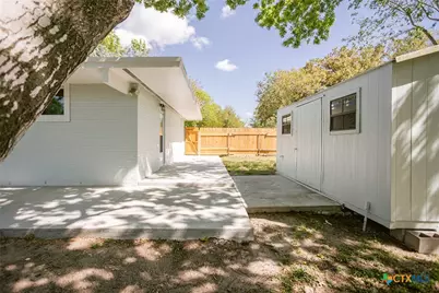 2807 Bluebonnet Street, Victoria, TX 77901 - Photo 32