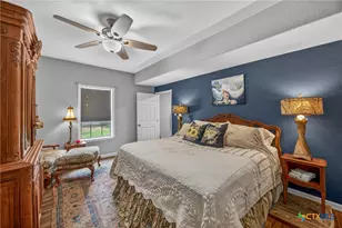 217 N Walnut Ave, Luling, TX 78648 - Photo 14