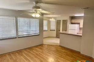 802 Sagewood Trail, San Marcos, TX 78666 - Photo 6