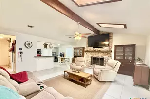 385 Live Oak Dr, Inez, TX 77968 - Photo 8