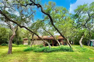 385 Live Oak Dr, Inez, TX 77968 - Photo 42