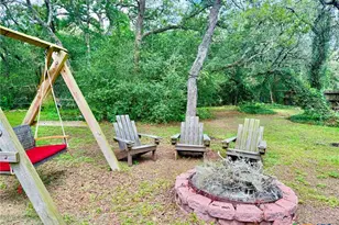 385 Live Oak Dr, Inez, TX 77968 - Photo 40