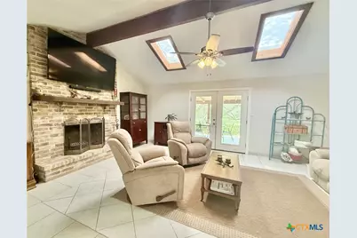 385 Live Oak Drive, Inez, TX 77968 - Photo 6