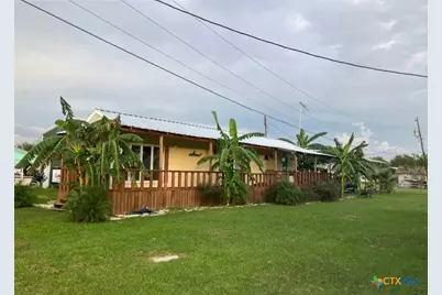 804 W Madison Avenue, Port O'Connor, TX 77982 - Photo 6