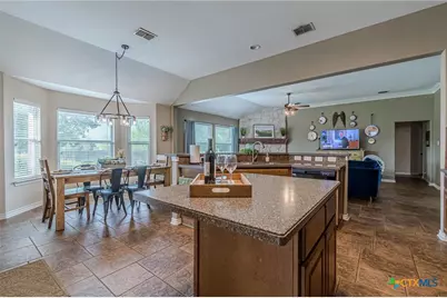 1021 Loma Verde Drive, New Braunfels, TX 78130 - Photo 12