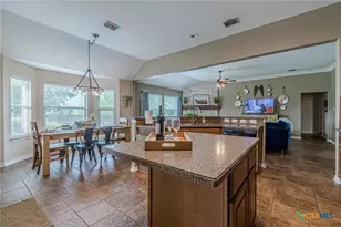 1021 Loma Verde Dr, New Braunfels, TX 78130 - Photo 12