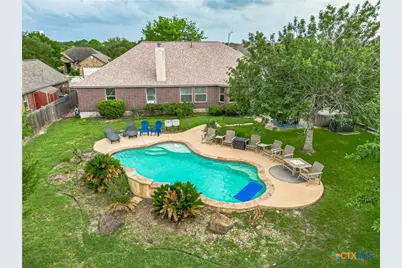 1021 Loma Verde Drive, New Braunfels, TX 78130 - Photo 4