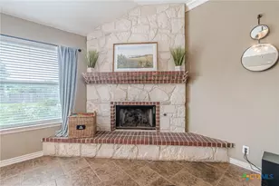 1021 Loma Verde Dr, New Braunfels, TX 78130 - Photo 10