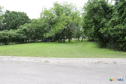 1006 Johnson Street, Lockhart, TX 78644 - Photo 6