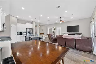 1925 Field Brook, Seguin, TX 78155 - Photo 20