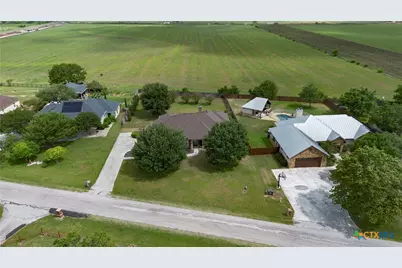 256 Kimbrough, Seguin, TX 78155 - Photo 4