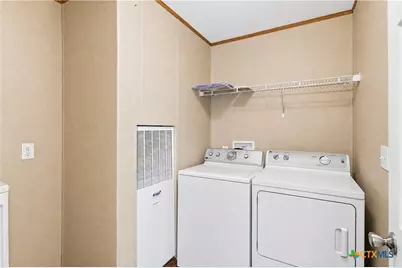 646 Old Colony Road, Seguin, TX 78155 - Photo 14