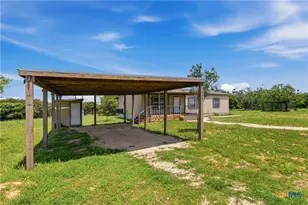646 Old Colony Rd, Seguin, TX 78155 - Photo 16