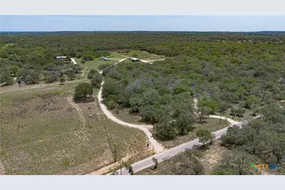 646 Old Colony Road, Seguin, TX 78155 - Photo 18