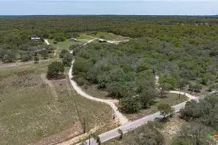 646 Old Colony Rd, Seguin, TX 78155 - Photo 18