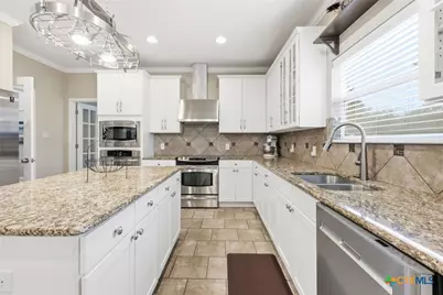 169 Old 71, Cedar Creek, TX 78612 - Photo 10