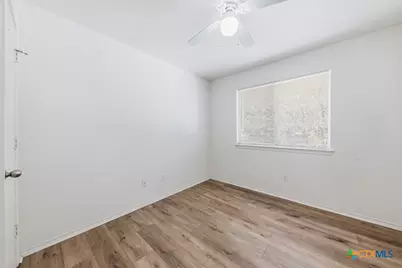 527 Roosevelt Drive, Seguin, TX 78155 - Photo 22