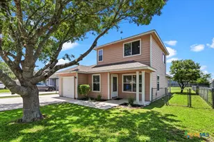 527 Roosevelt Dr, Seguin, TX 78155 - Photo 2