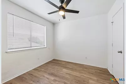 527 Roosevelt Drive, Seguin, TX 78155 - Photo 16