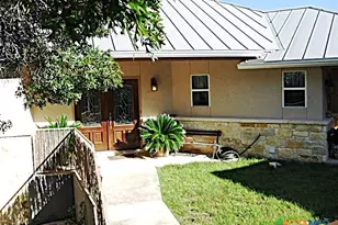 2552 Connie Dr, Canyon Lake, TX 78133 - Photo 1