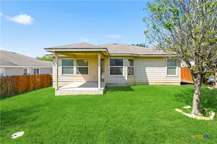 2423 Dimmitt Dr, New Braunfels, TX 78130 - Photo 6
