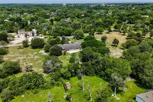 225 Deer Slayer Dr, Seguin, TX 78155 - Photo 44