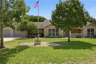 225 Deer Slayer Dr, Seguin, TX 78155 - Photo 1
