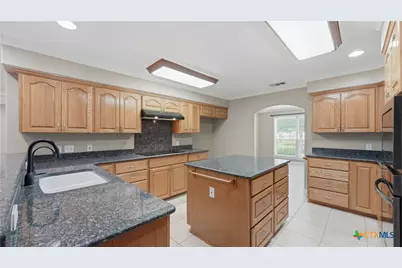 225 Deerslayer Drive, Seguin, TX 78155 - Photo 18