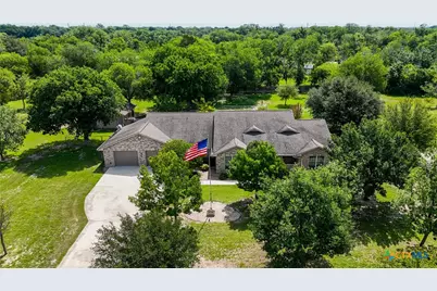 225 Deerslayer Drive, Seguin, TX 78155 - Photo 4