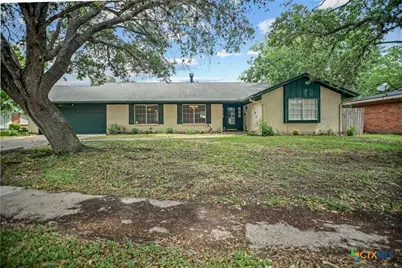 1706 College Drive, Victoria, TX 77901 - Photo 2