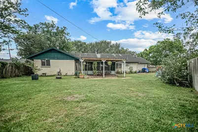 1706 College Drive, Victoria, TX 77901 - Photo 4