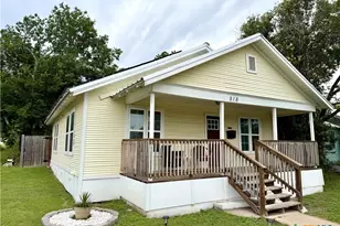 818 S 6th St, Temple, TX 76504 - Photo 2