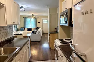 818 S 6th St, Temple, TX 76504 - Photo 8
