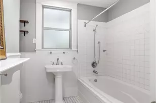 405 W Power Ave, Victoria, TX 77901 - Photo 14