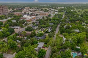 405 W Power Ave, Victoria, TX 77901 - Photo 4