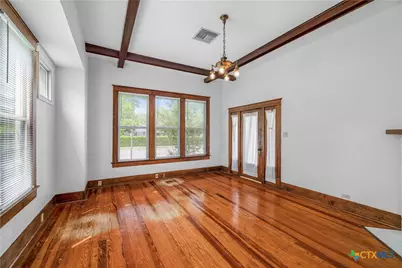 405 W Power Avenue, Victoria, TX 77901 - Photo 6