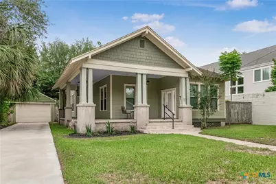 405 W Power Avenue, Victoria, TX 77901 - Photo 1