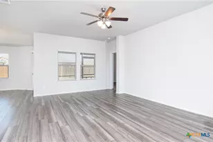 2353 Aylesbury Dr, Copperas Cove, TX 76522 - Photo 2