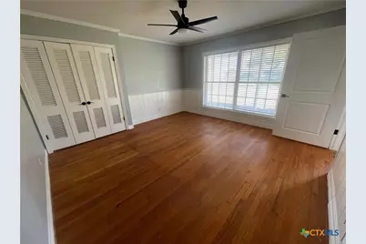 409 Yupon Avenue, Victoria, TX 77901 - Photo 18