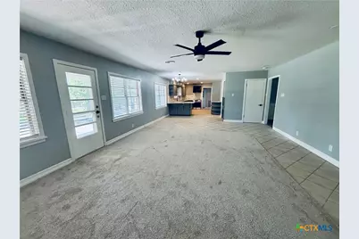409 Yupon Avenue, Victoria, TX 77901 - Photo 4