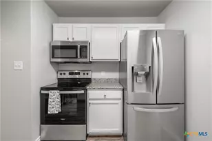 820 N 14th St, Temple, TX 76501 - Photo 12
