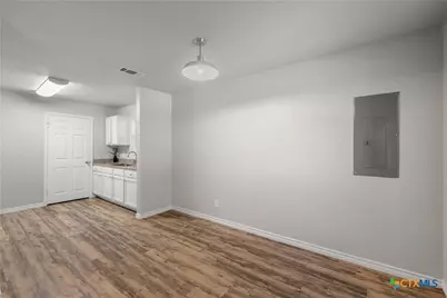820 N 14th Street, Temple, TX 76501 - Photo 8