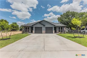 423 E Beeline Ln Ln, Harker Heights, TX 76548 - Photo 2
