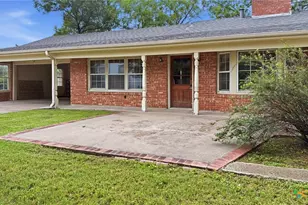 700 Park St, Gatesville, TX 76528 - Photo 40