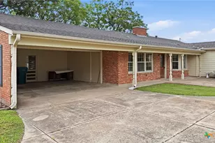 700 Park St, Gatesville, TX 76528 - Photo 38