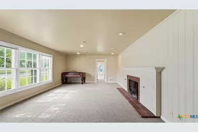 700 Park Street, Gatesville, TX 76528 - Photo 4